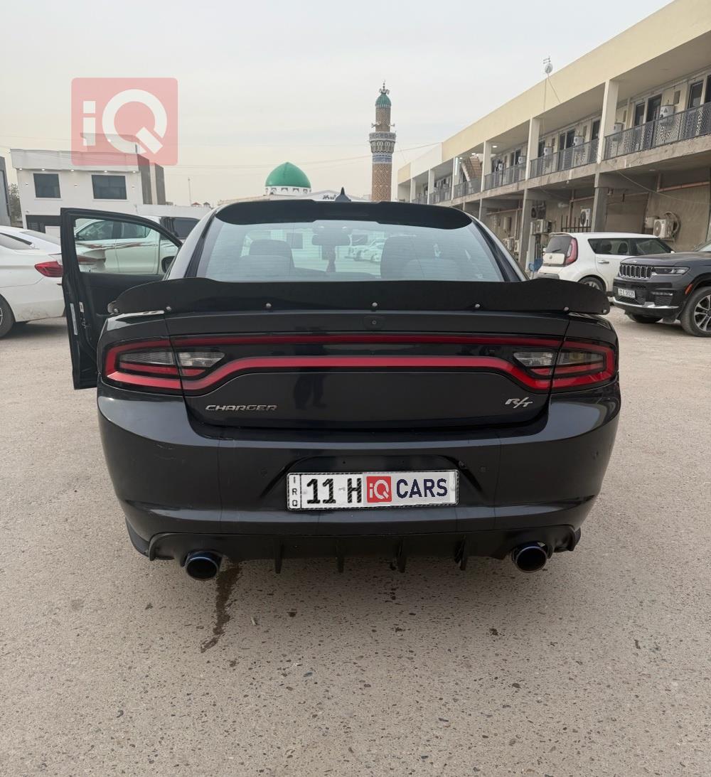 دودج تشارجر